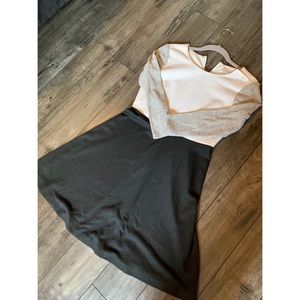 Ann Taylor loft super comfy color block dress